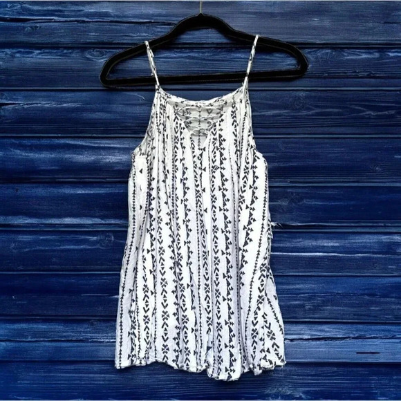 En Creme Tops - En Creme Lace Up Cami Spaghetti Strap Tank Top Size Large Lined Delicate Dainty